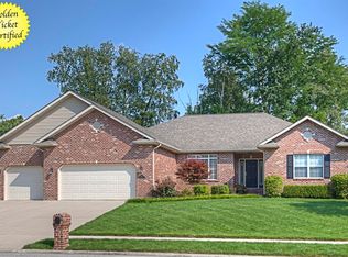 405 Wolfpass Dr, O Fallon, IL 62269