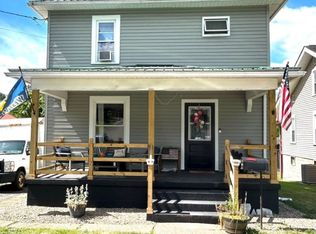 111 Mellott St, Powhatan Point, OH 43942