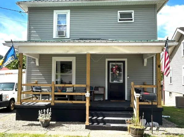 111 Mellott St, Powhatan Point, OH 43942