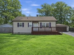 316 Oak Cir, Crown Point, IN 46307