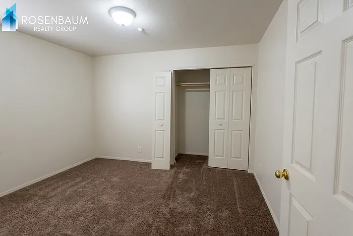 802 2nd St #1 — Photo 6