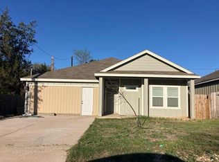 822 Driftwood Ln, Cottonwood Shores, TX 78657