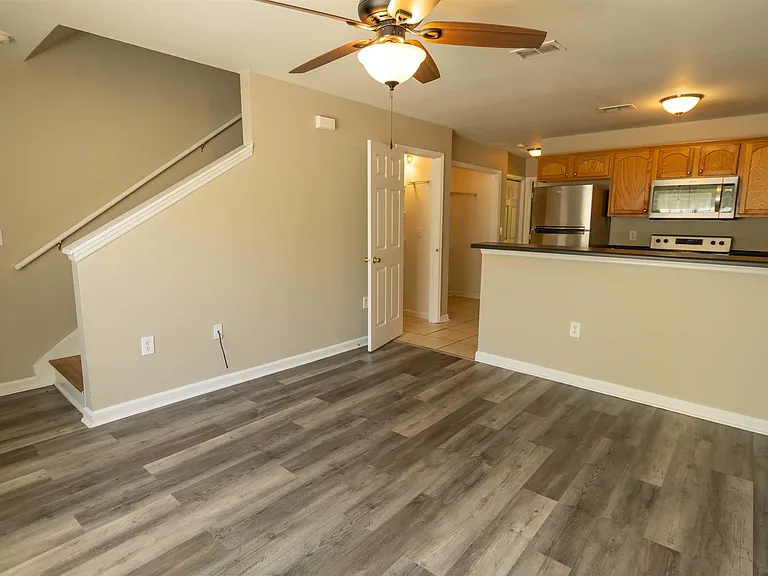 2774 Hartsfield Rd #2 — Photo 3