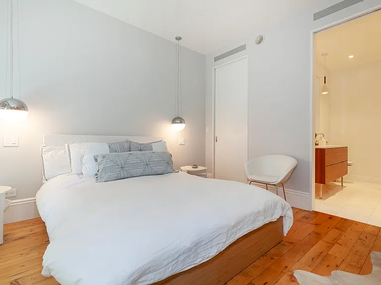 189 6th Ave #TOWNHOME — Photo 13