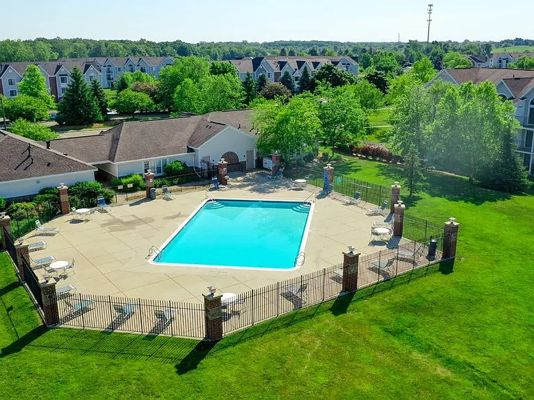 Ariel of the pond at Heatherwood Apartments, Grand Blanc, Michigan