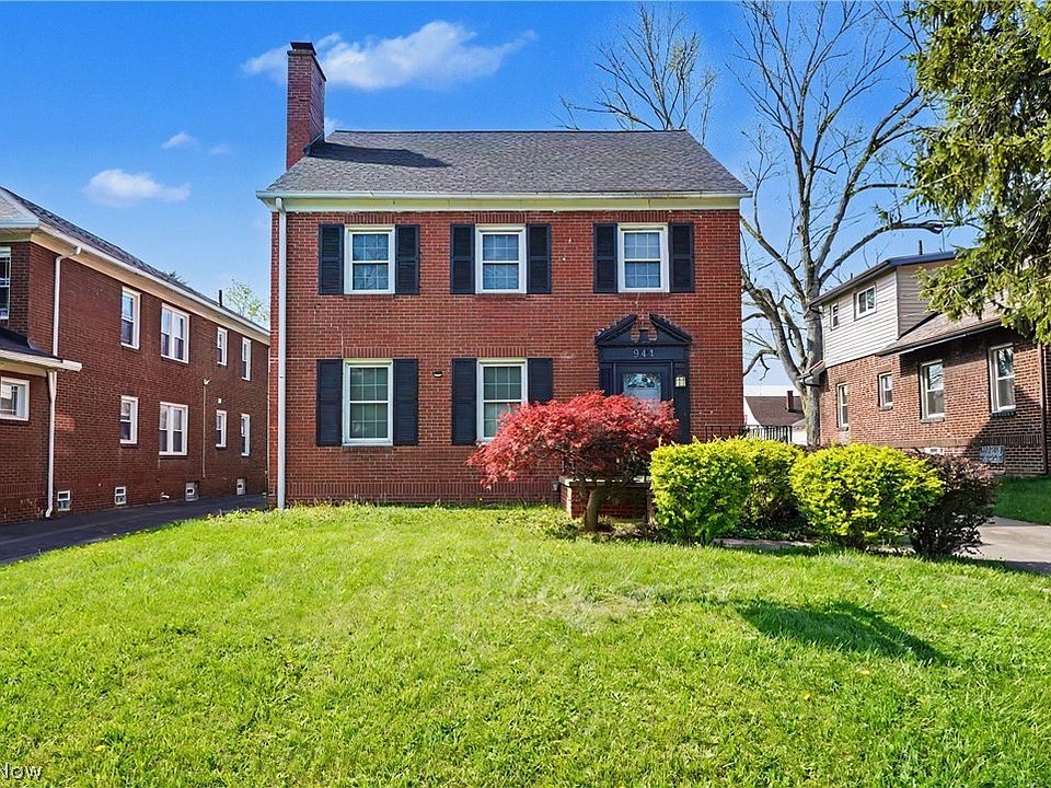 1st image of 944 Canfield Rd