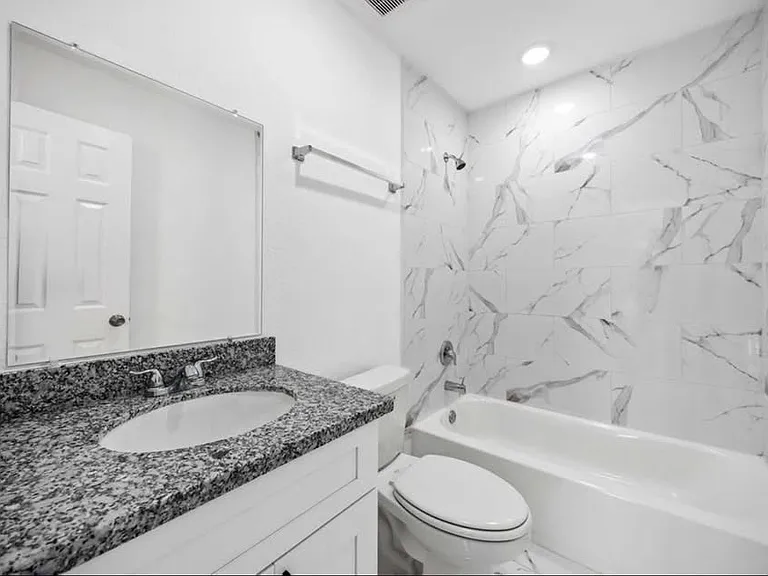 5715 Polly St #B — Photo 11