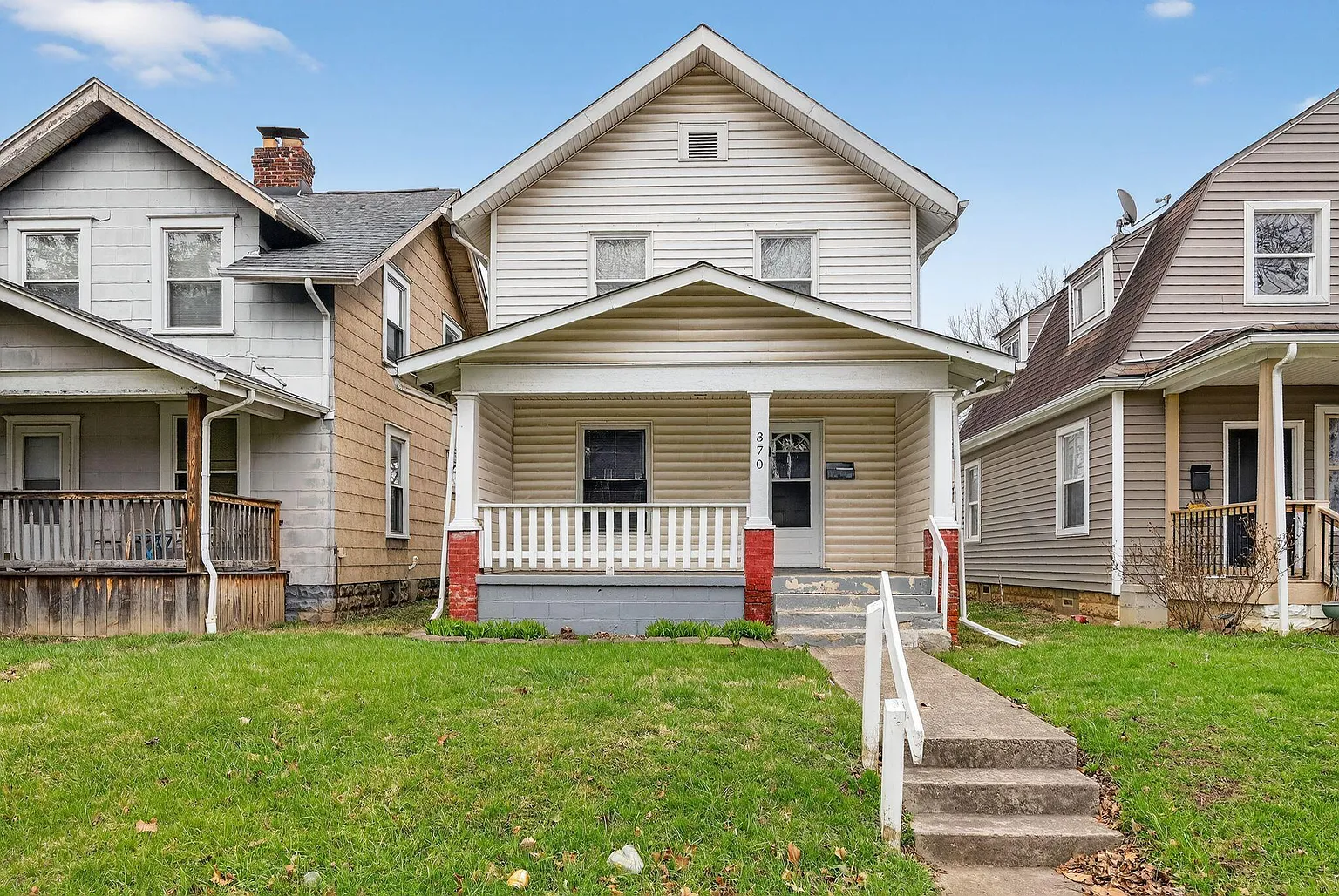 370 Belvidere Ave photo 1
