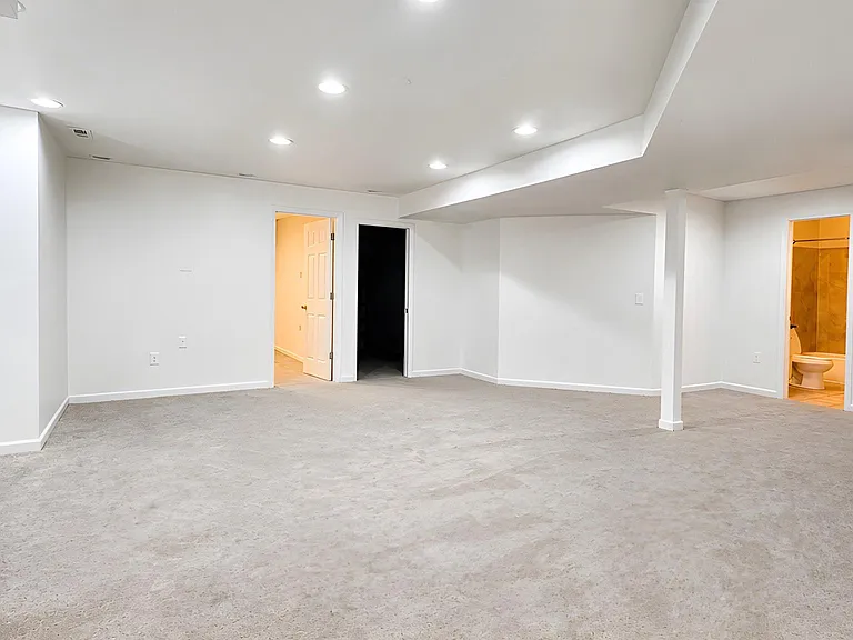 16521 Telescope Ln — Photo 34