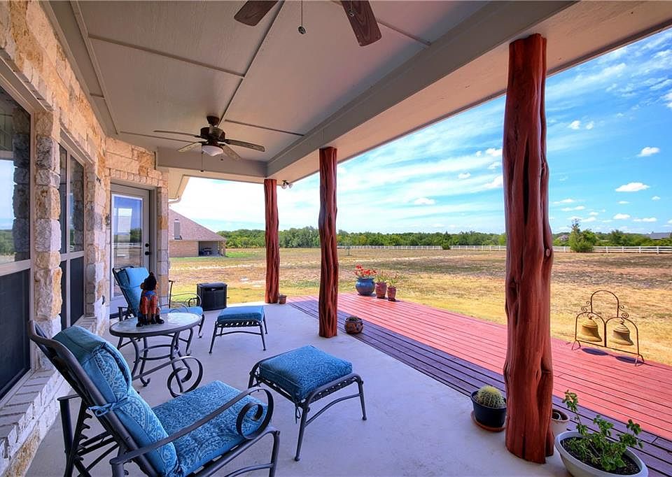 1st image of 30136 Twin Creek Dr