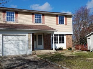 2047 Drumlin Dr, Grove City, OH