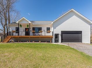 619 N Watkins, Perry, MI 48872