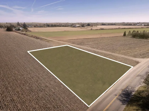 59 Wainscott Hollow Rd, Wainscott, NY 11975