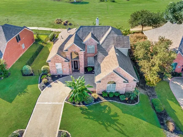 1335 Barrington Dr, Coppell, TX 75019