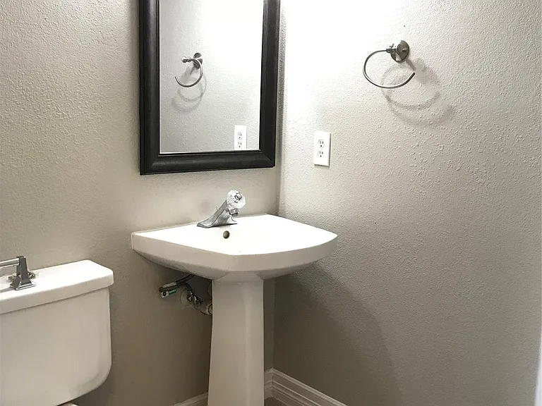 5722 Fort Sumter Ln — Photo 14