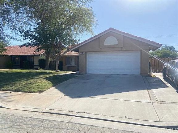 2nd image of 45247 Thornwood Ave