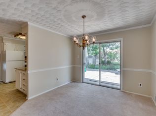 15014 Ulderic Dr, Centreville, VA 20120