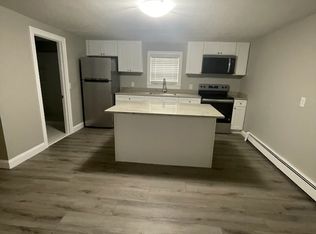361 Privilege St #1L, Woonsocket, RI 02895