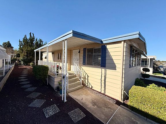 4th image of 24001 Muirlands Blvd Space 186