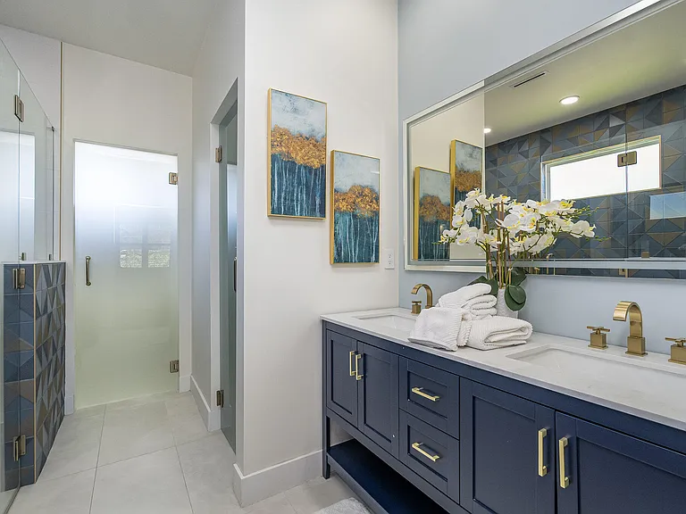 620 Cecelia Ave SE — Photo 15
