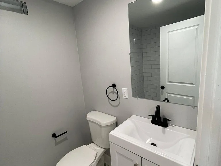 1837 E Sergeant St — Photo 22