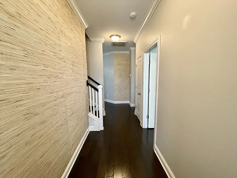 258 Wooden Wheel Ln — Photo 4