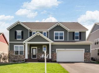 8095 Ridge Rd, Victoria, MN 55386