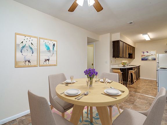 2nd image of 505 Gilpin Dr APT D2