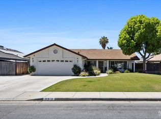 9913 Mark Twain Ave, Bakersfield, CA 93312