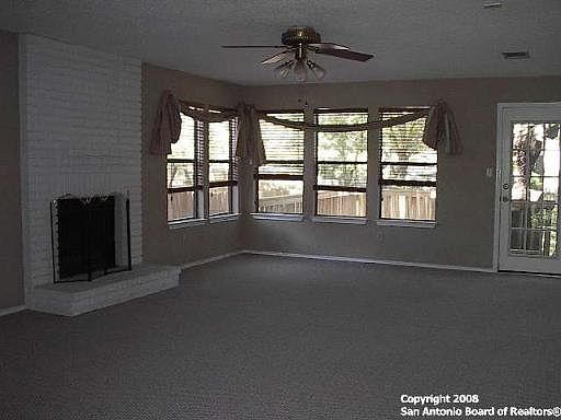 2nd image of 13815 LAUREL HOLLOW