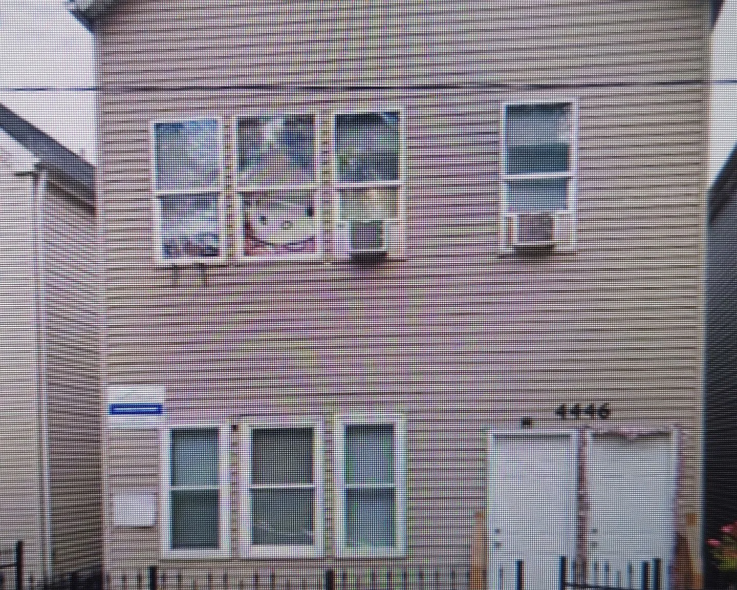 44 Hermitage — Photo 1