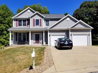 208 Keeneland Ct, Collinsville, IL