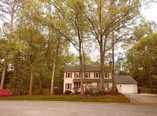 13421 Lora Lynn Rd, Chester, VA 23831