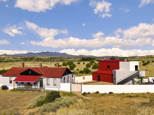 5581 Highway 41, Lamy, NM 87540