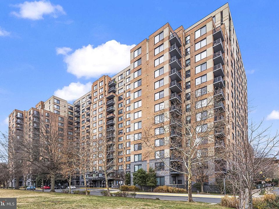 1st image of 2451 Midtown Ave APT 1413