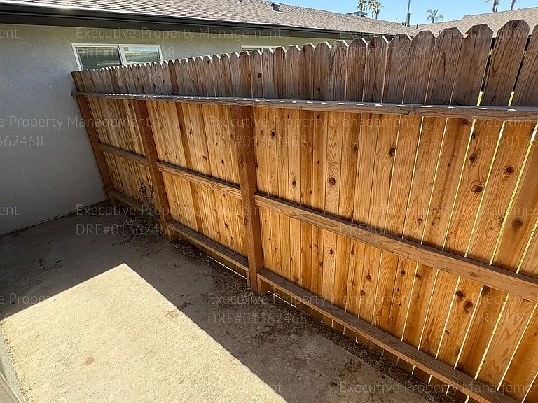 709 Deseret Way — Photo 12