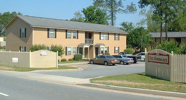 2nd image of 315 20th St E APT C2