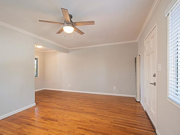 4th image of 1824 Adams Ave