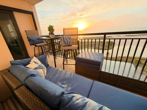 1270 Gulf Blvd, Clearwater, FL 33767