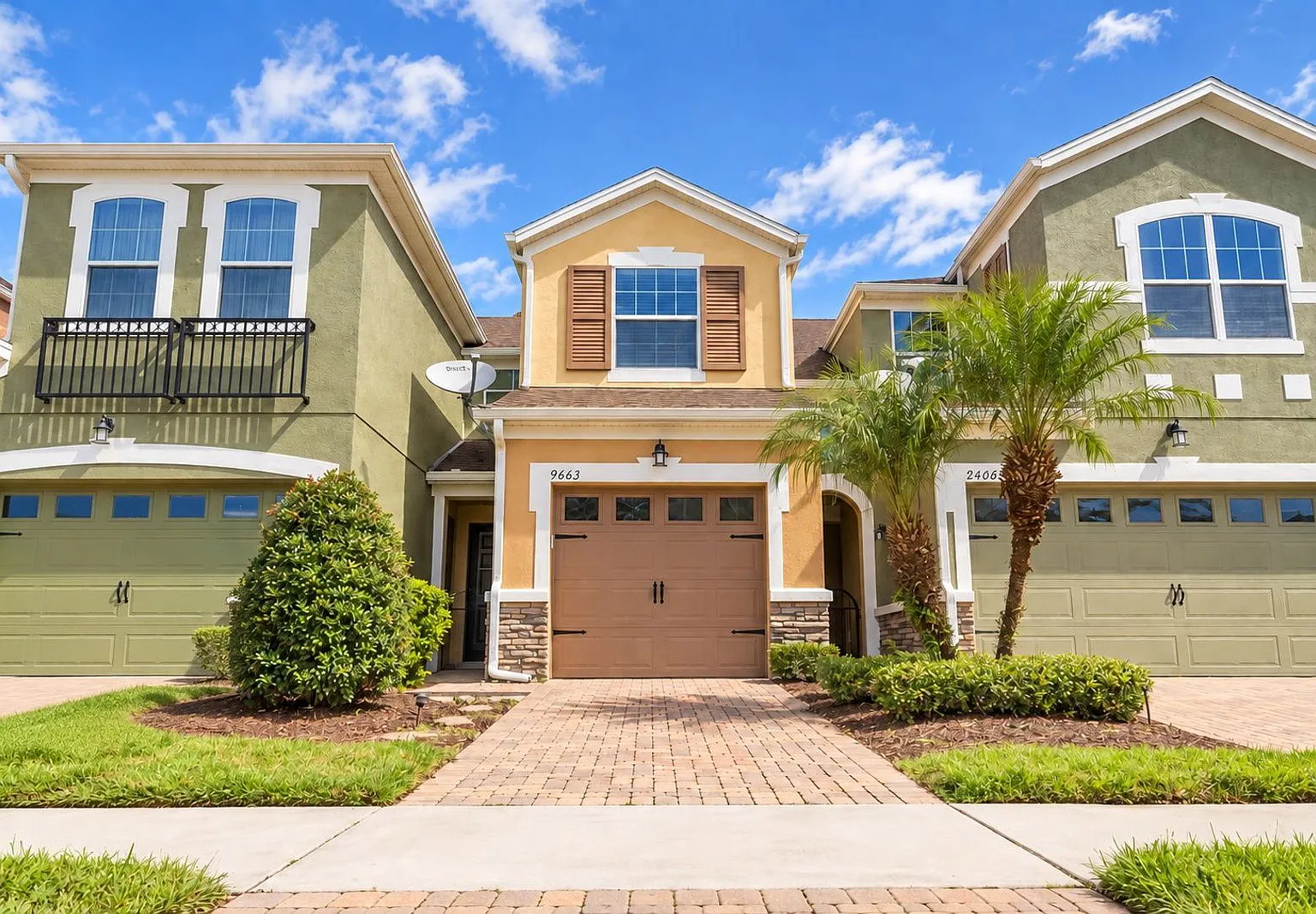 3 bed, 2.5 bath, 1601 sqft, $2,295 — Photo 1