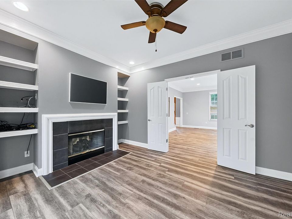 443 Lenox Dr, photo 13
