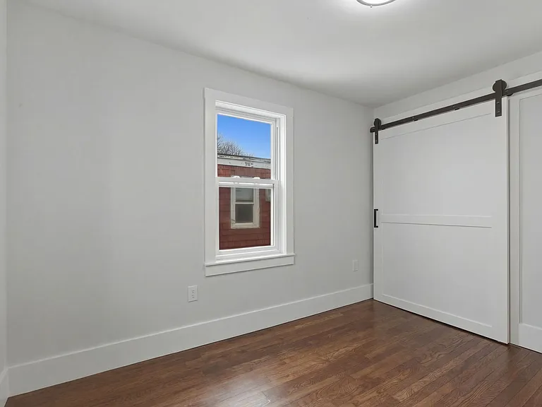 18 Ronan St #2 — Photo 35
