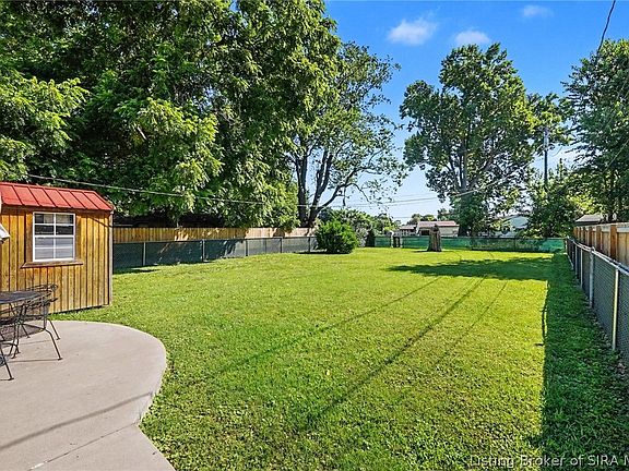 2nd image of 1106 Cedarview Drive