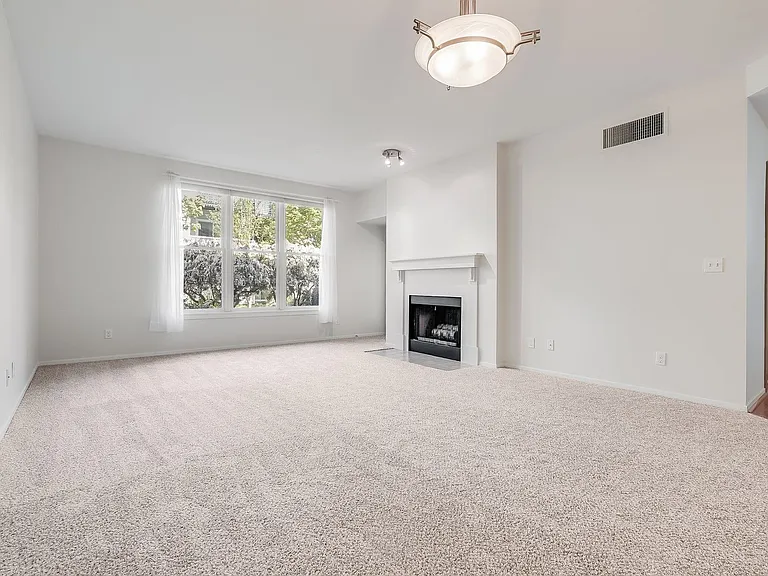 205 SW Montgomery St #204 — Photo 7