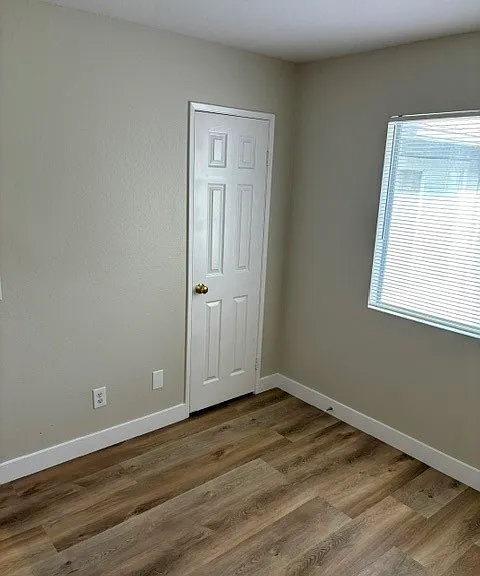 674 W Vermont Ave — Photo 11