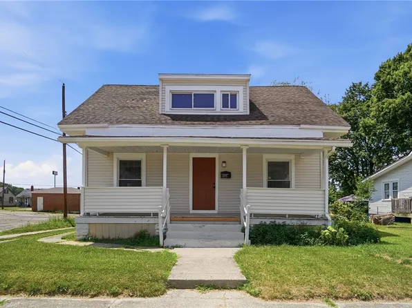 2015 Clifton Ave, Springfield, OH 45505
