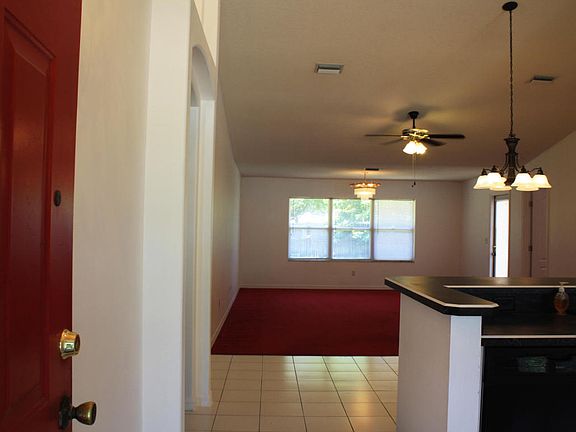 3rd image of 18 Radford Ln