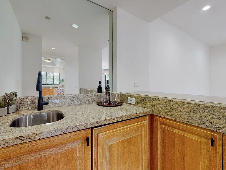 701 Ocean Ave #311 — Photo 16