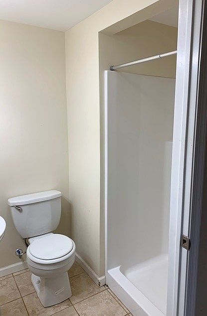 2nd image of 814 Walnut St #814