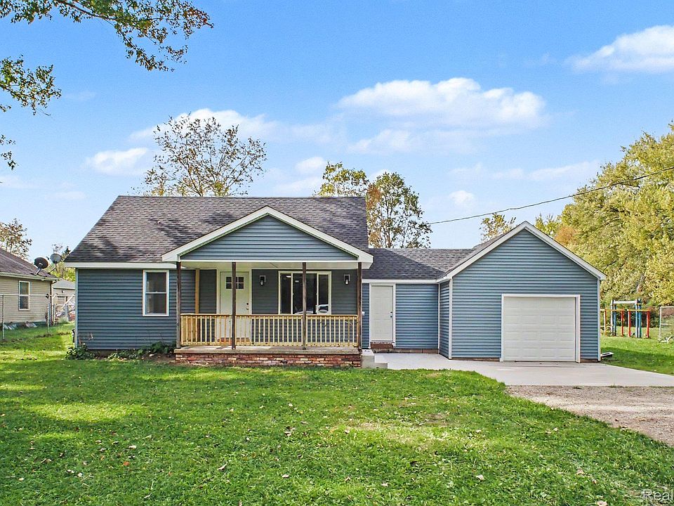 1st image of 2465 Howald Ave